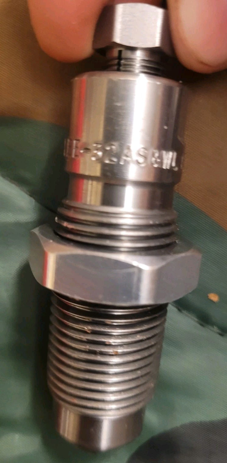 Lee 32 Smith&Wesson Long 3 Peice Reloading Die Set With Shell Holder