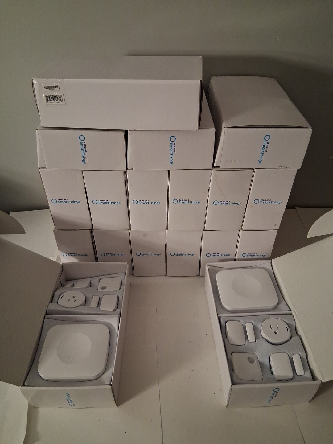 Samsung SmartThings Hub W/Motion Sensor Kit STH-ETH-250 2nd Gen, Pick How Many