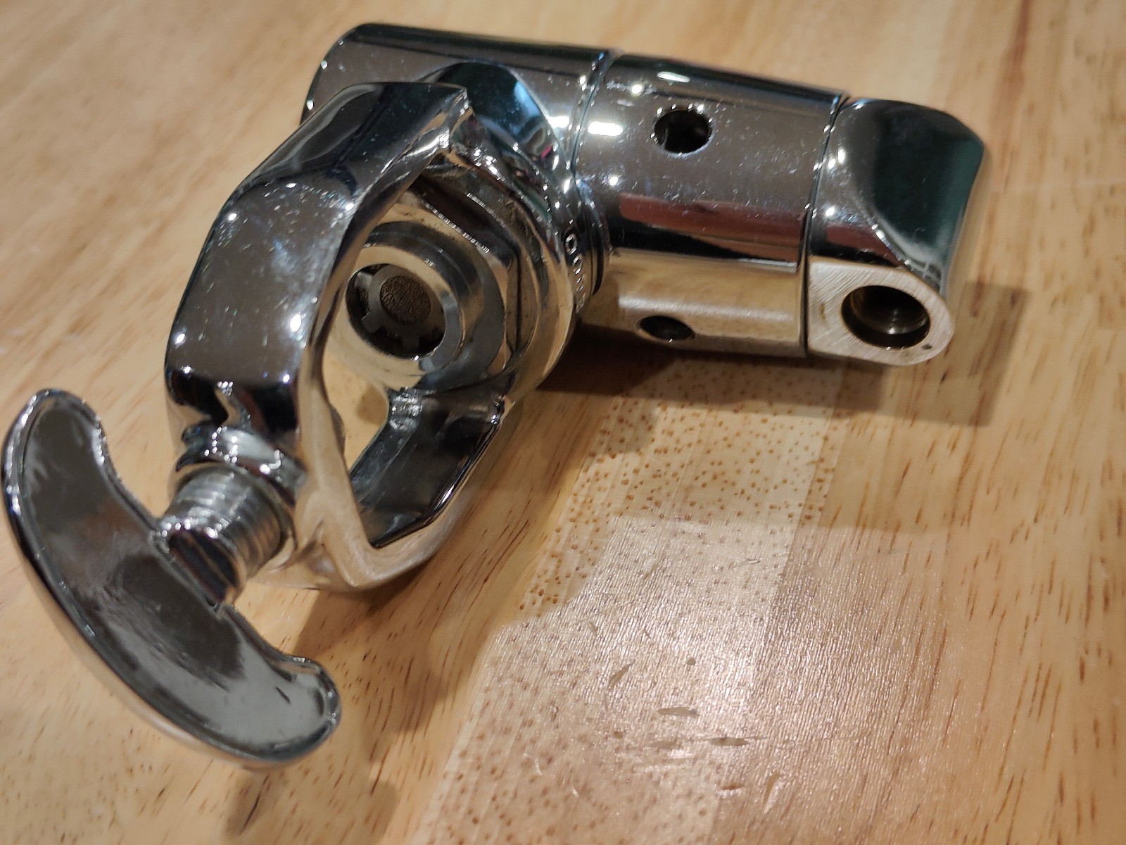 Scubapro MK5 two port First Stage Regulator - Functional, no Leaks!