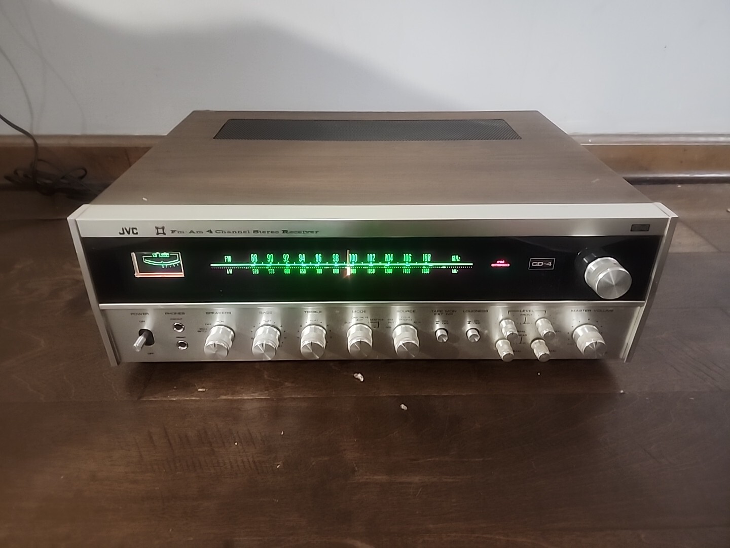Vintage JVC 4VR-5426X  4 Channel Receiver 160 Watts   - See Description