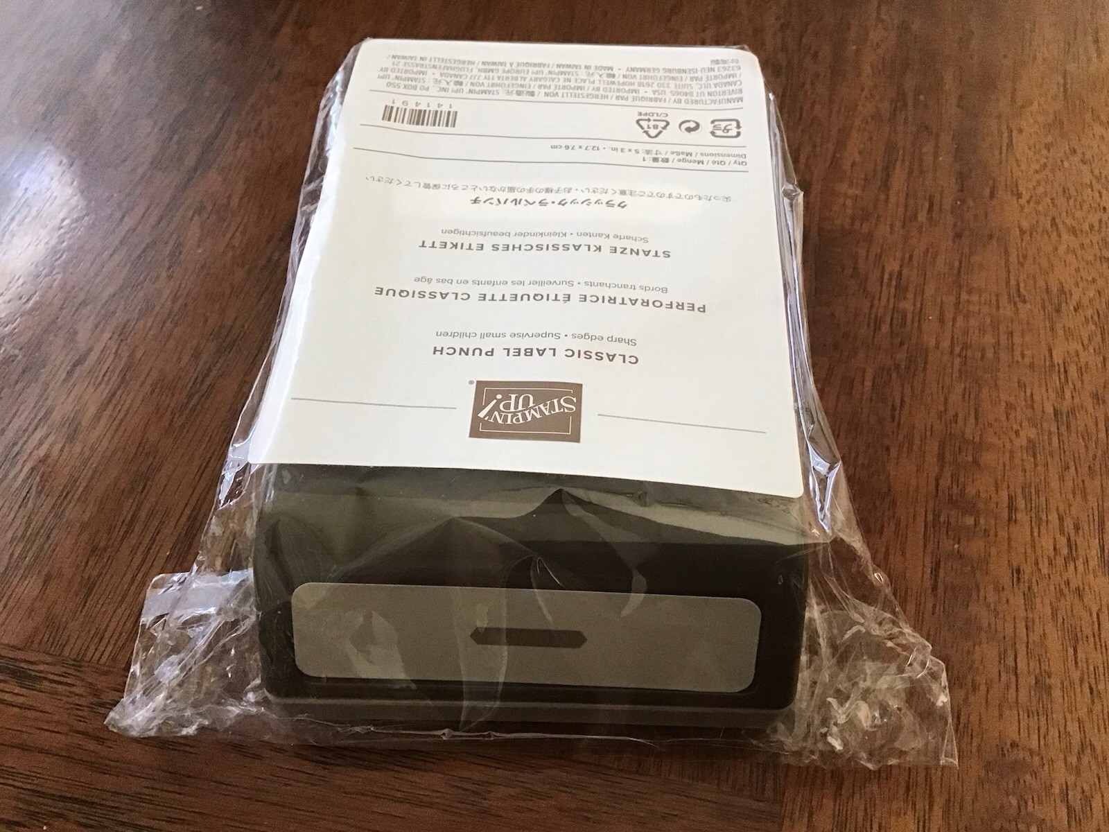 Stampin Up! CLASSIC LABEL Punch NEW