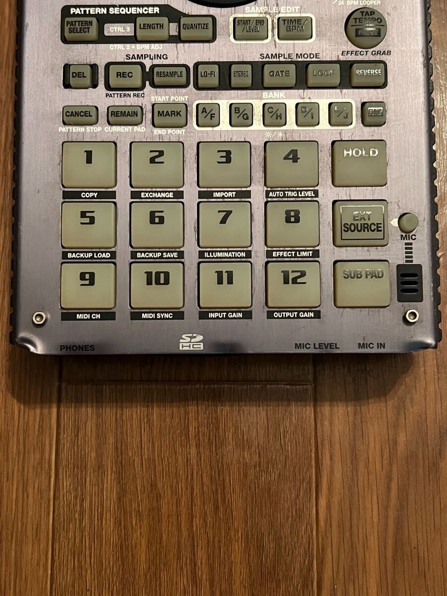 Roland SP-404SX Compact Linear Wave Sampler