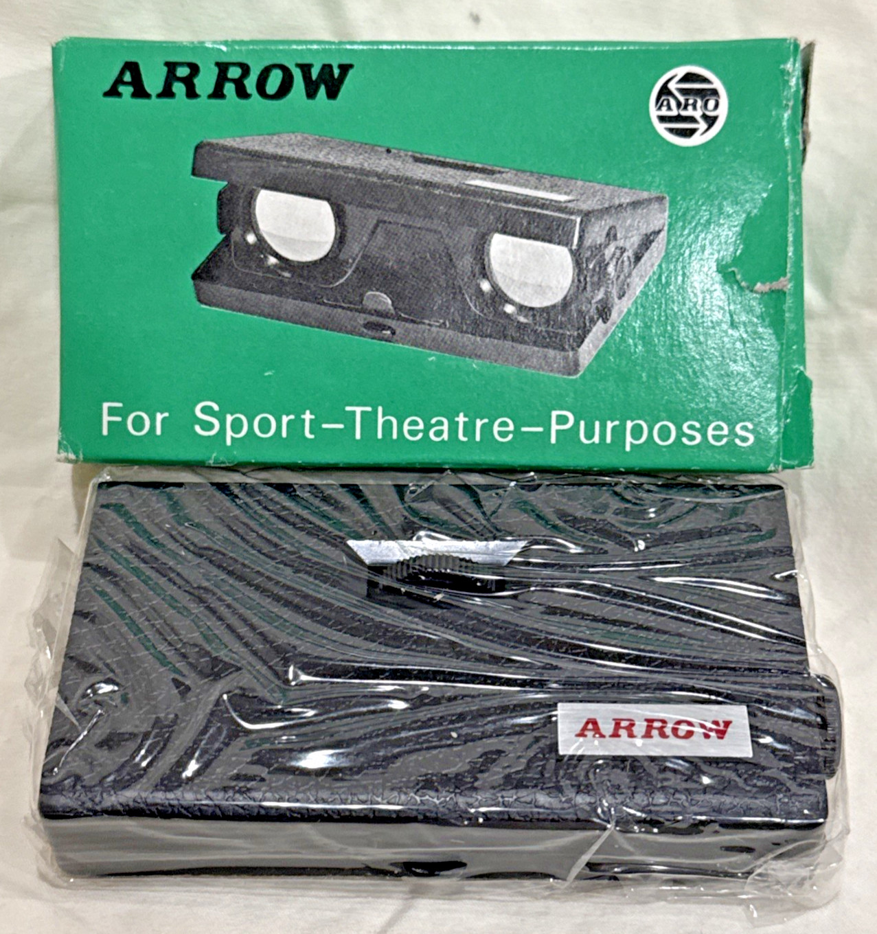 Vintage Folding Binoculars Sport Theatre Purpose Made in Hong Kong Orig Box NOS