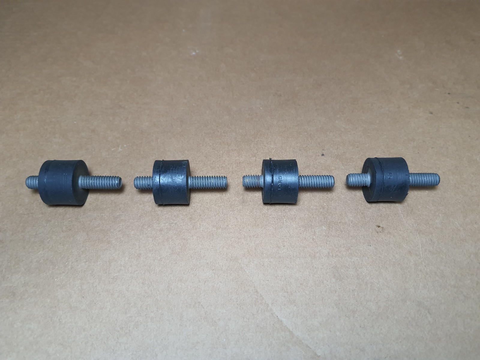 Rubber Isolated Motor Mounts (Pack of 4) 5/16"-18 Thread