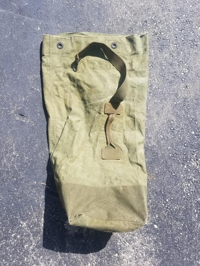 vintage duffel bag single strap heavy canvas US Military square bottom