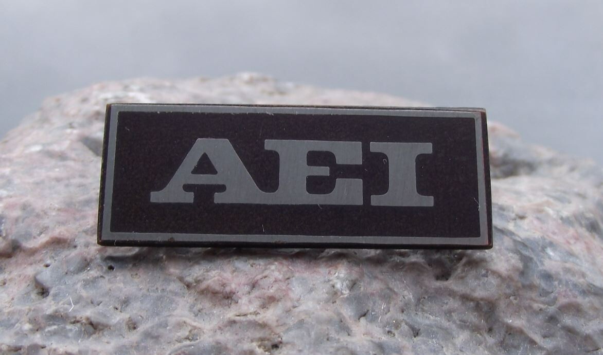 Vintage AEI Associated Electrical Industries UK Engineering Company Pin Badge