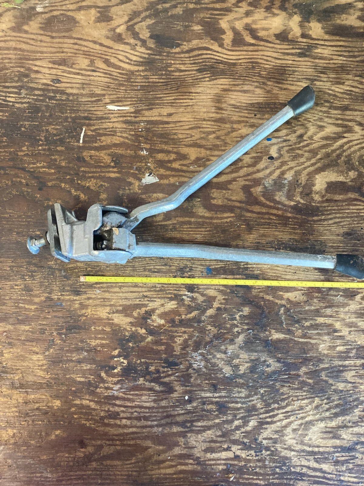 Pletscher ESGE double leg kickstand with rubber feet made in Switzerland
