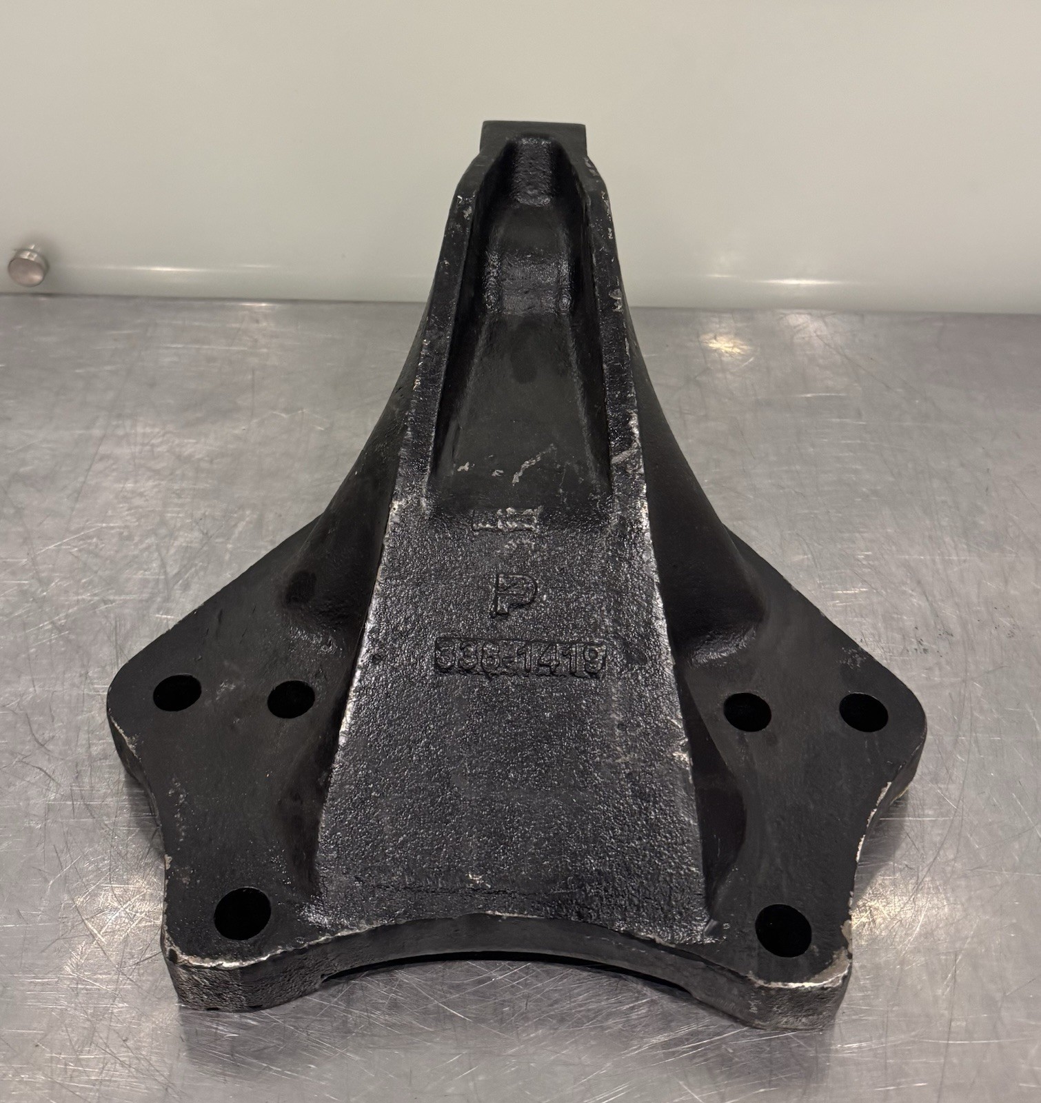 Dayton 338-1419 Rear Leaf Spring Hanger Freightliner NEW! FREE SHIPPING!