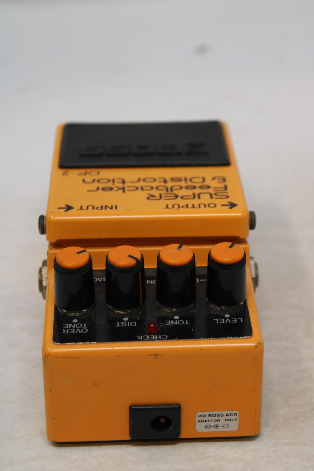 BOSS DF-2 Super Feedbacker & Distortion guitar effects pedal