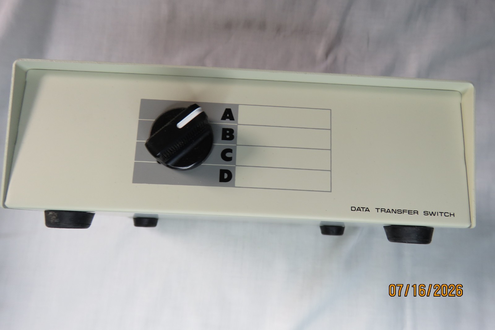 DB25 4-Port Manual Data Switch Box A/B/C/D – 25-Pin Parallel or RS232 - open box