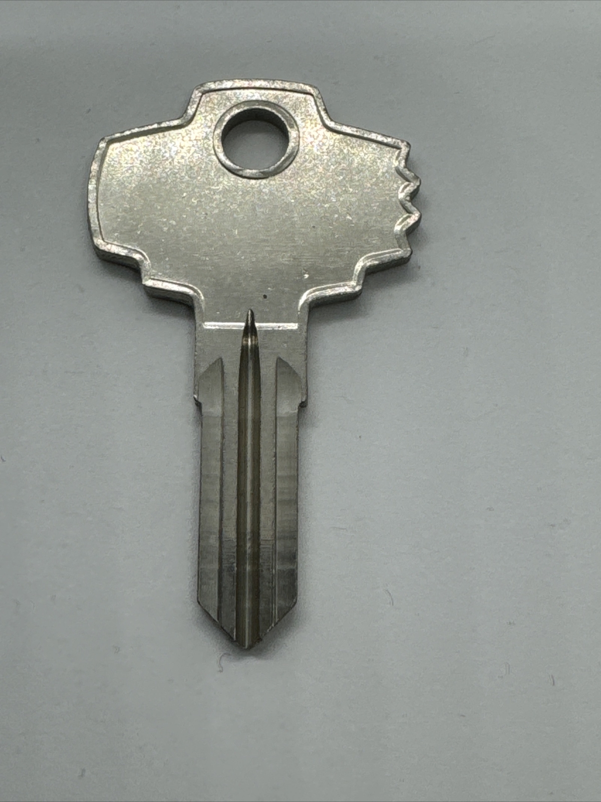 AR2 Uncut Key Blank - Silver