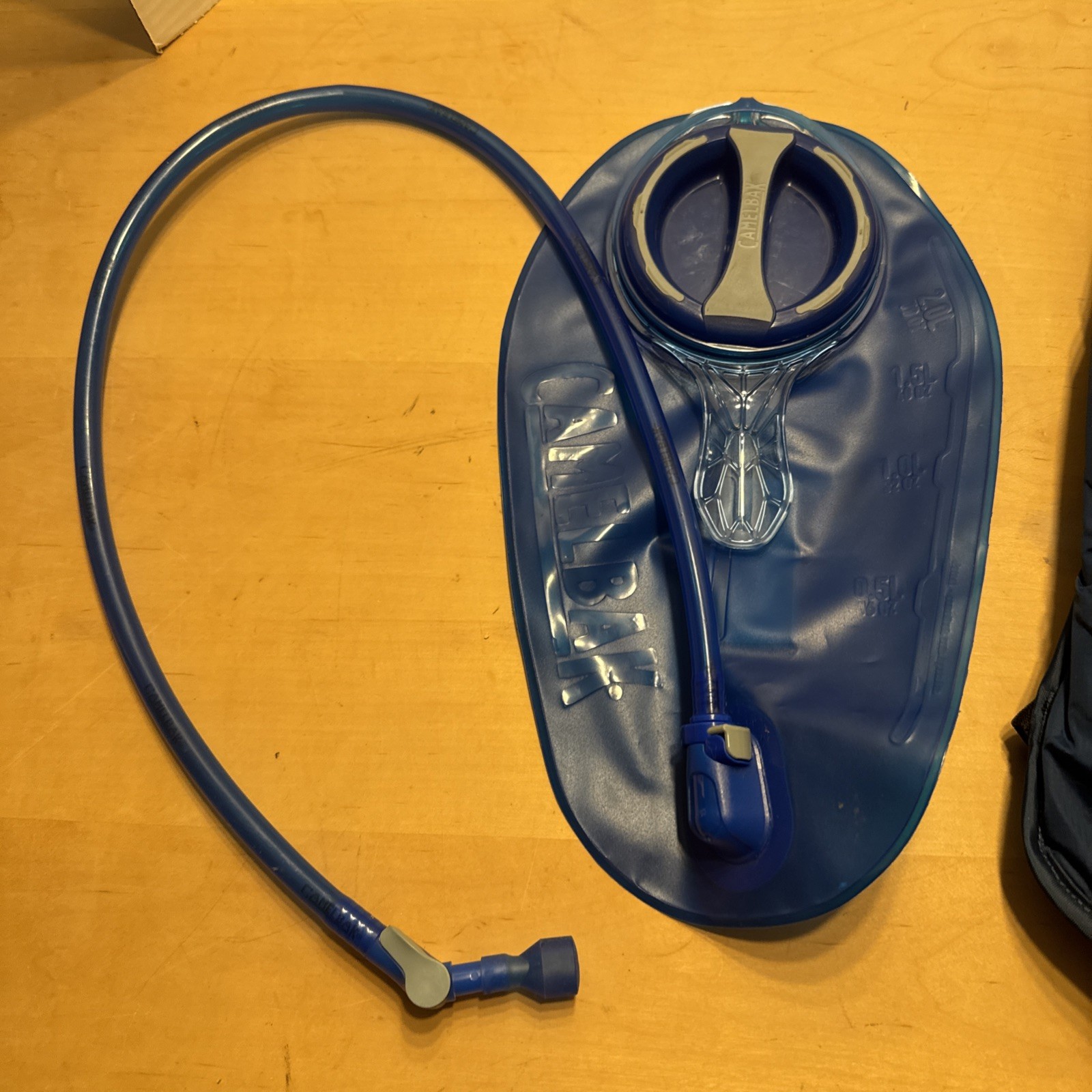Camelbak 2L / 70 oz Rogue Light Hydration Backpack (Blue)