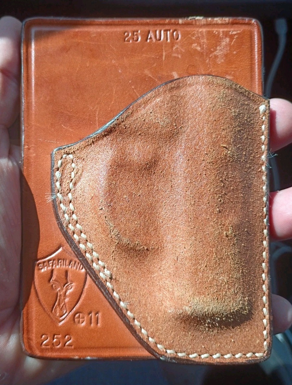 Safariland Model 252 leather pocket holster 25 Auto .25