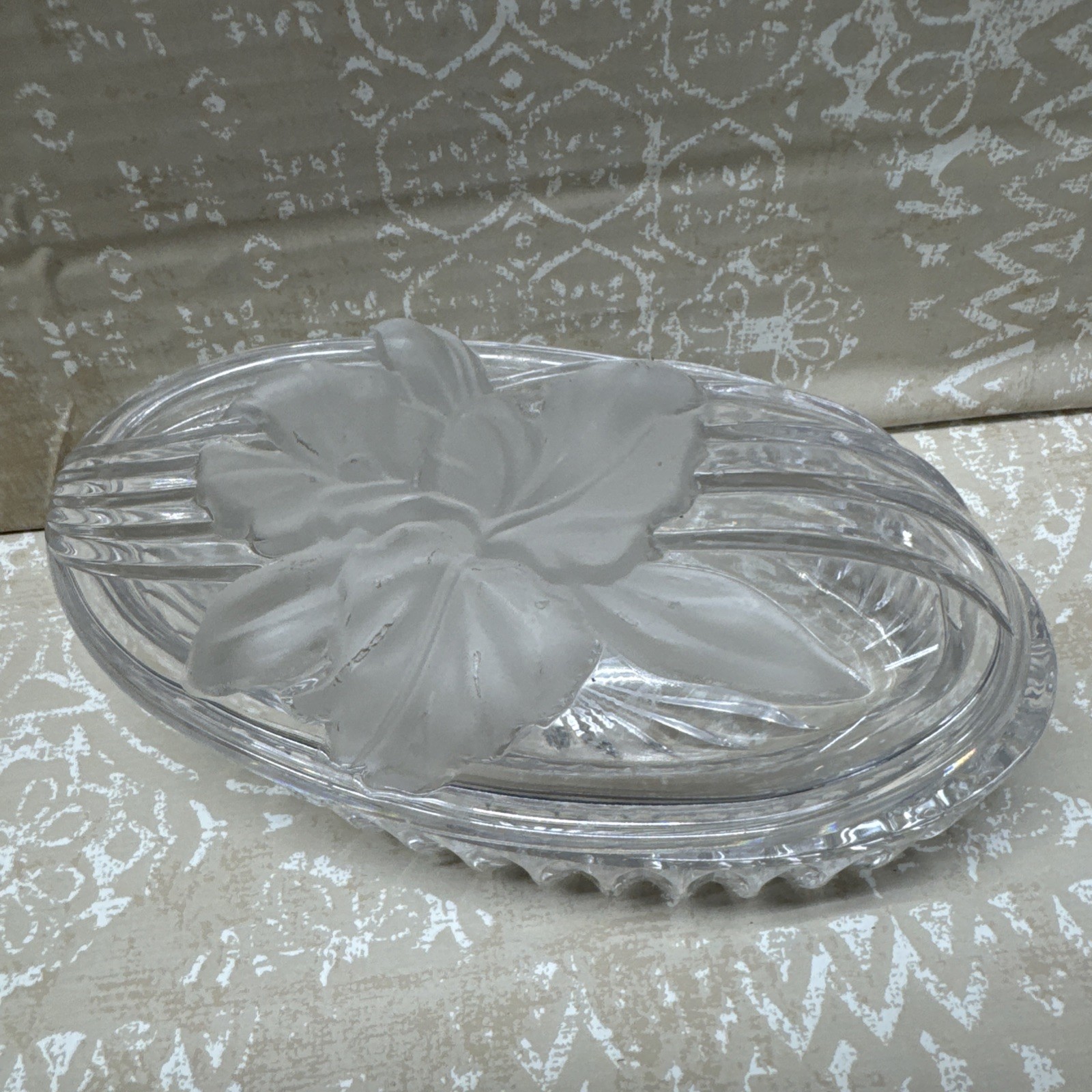 Crystal Trinket Box - Home Beautiful - Frosted Glass Flower