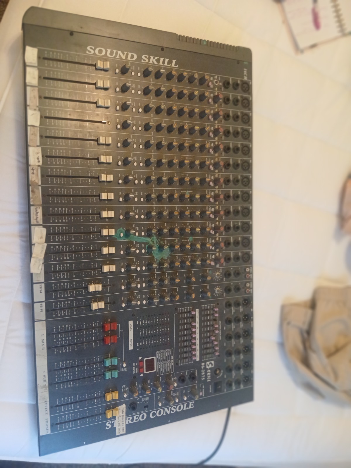 Sound Skill 16 channel mixer