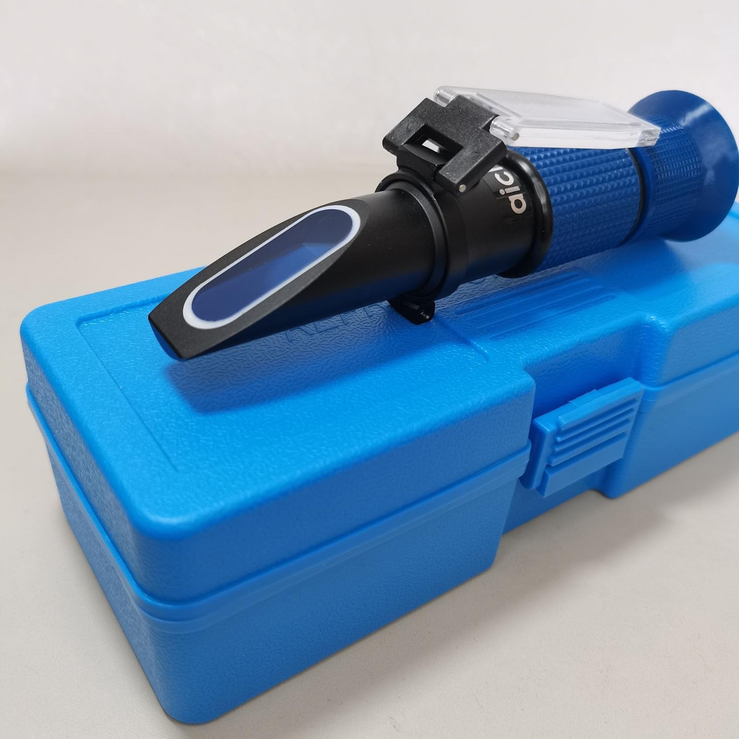 Compact Sugar Content Measuring Device - No Battery Required*