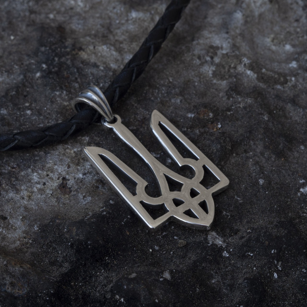 Silver pendant "Classic Trident" Ukraine 2026 new.