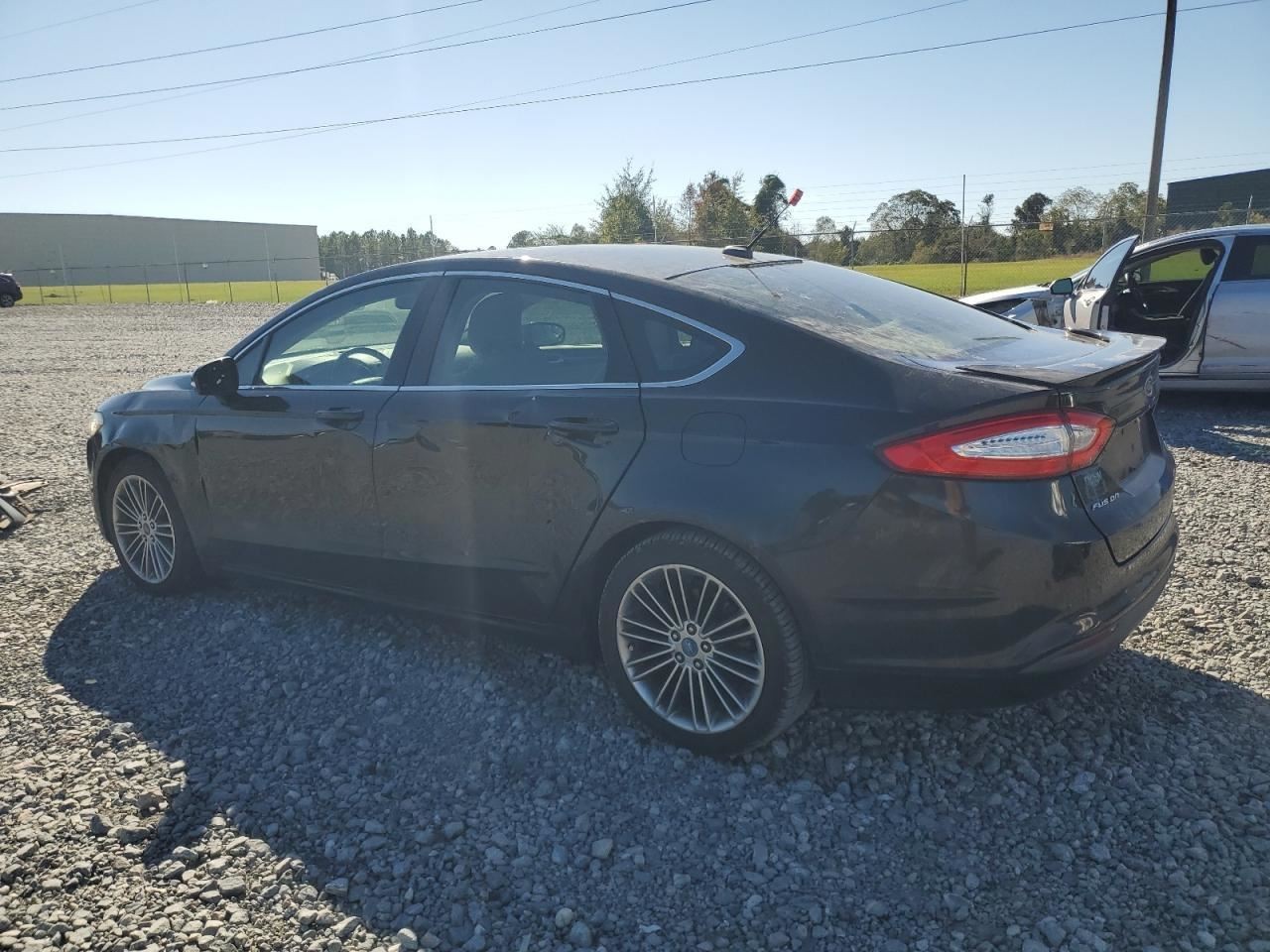 FUSION 2013 Glove Box 4887815