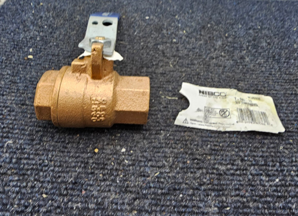 NIBCO NL95008: T-585-70 3/4" THREADED FULL PORT BRASS VALVE 150 SWP , 500 CWP