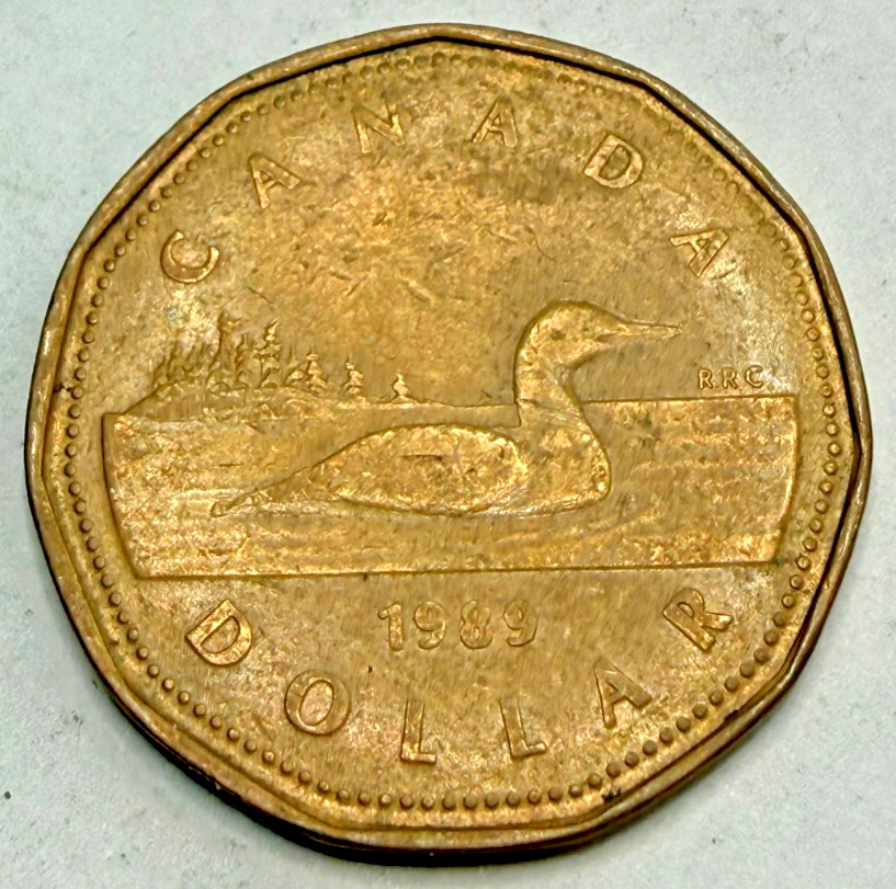 1989 Canada One Dollar Coin Featuring Queen Elizabeth II