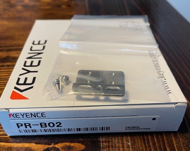 Keyence PR-B02, Mounting Bracket New in box