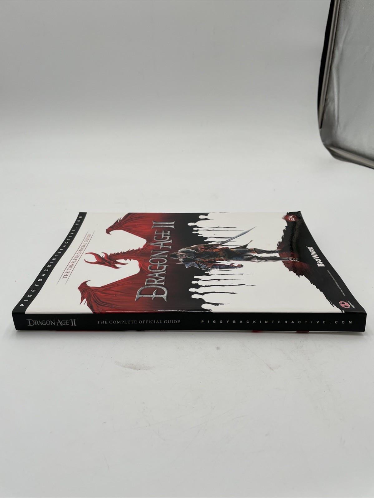 Dragon Age II : The Complete Official Guide by Piggyback Interactive Ltd...