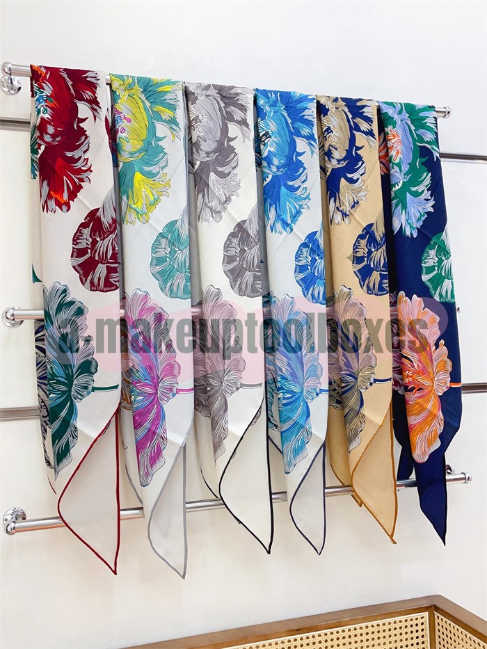 Cashmere Silk Tulips Flowers Print Double Face Triangle Wrap Scarf Shawl S31