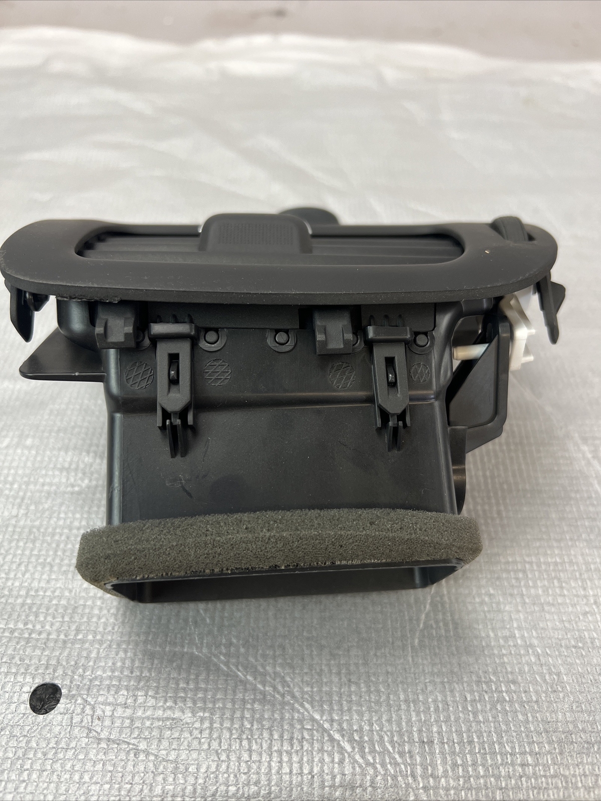 CHEVROLET VOLT 2011-2015 LH DRIVER SIDE OUTER AC VENT INFORMATION SWITCH OEM