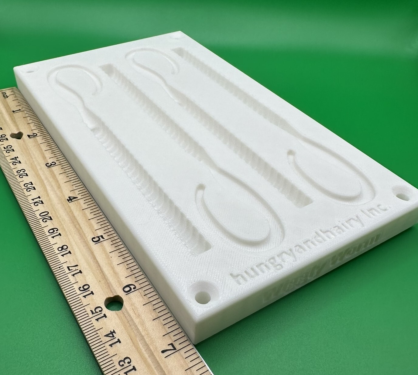 Custom Soft Plastic Fishing Lure Worm Mold 5.8" "Wiggly Worm"