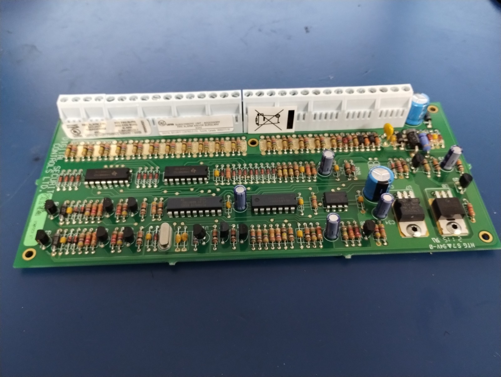DSC PC4116 - Maxsys 16‑zone Hardwired Input Expander