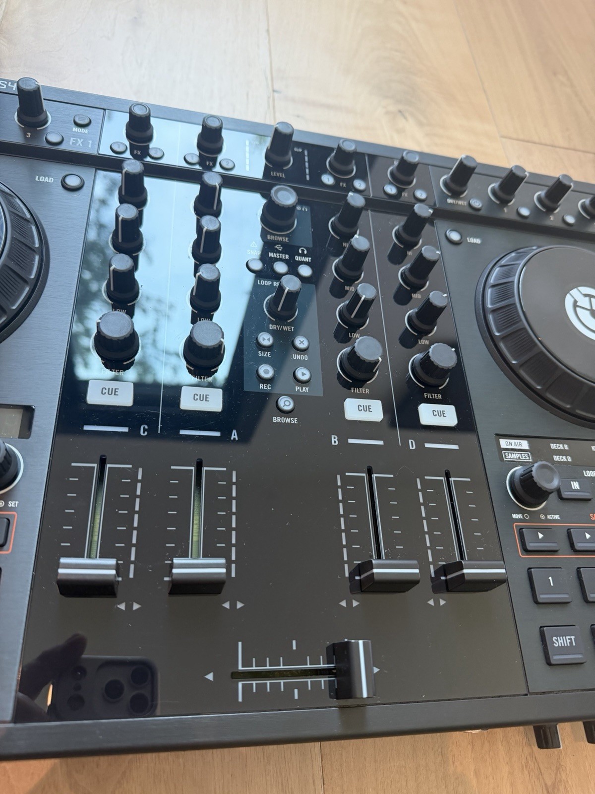 Native Instruments Traktor Kontrol S4-Namba Gear Backpack-Laptop stand-Cords