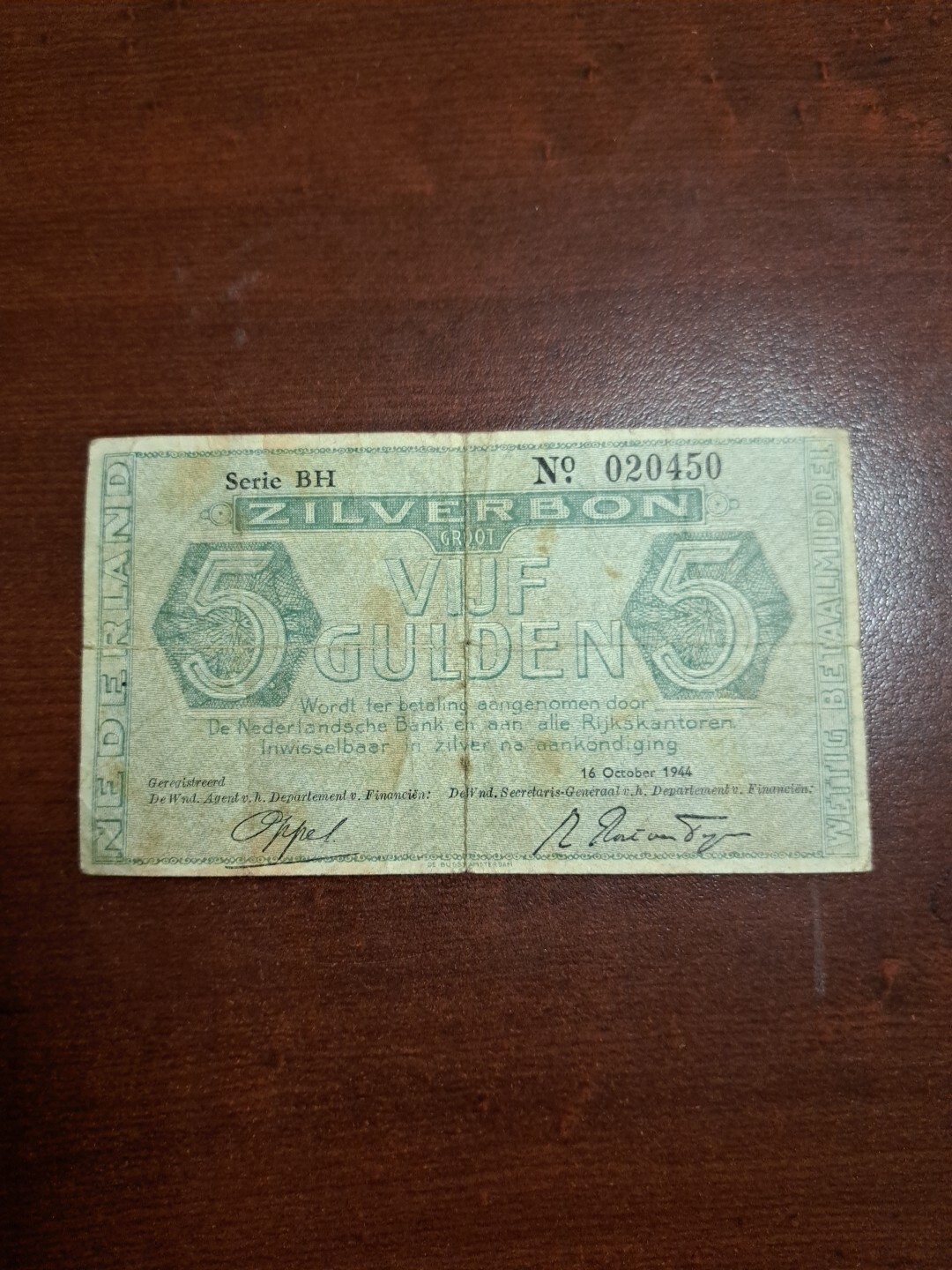 NETHERLANDS, 5  GULDEN, ZILVERBON, P#63, 1944