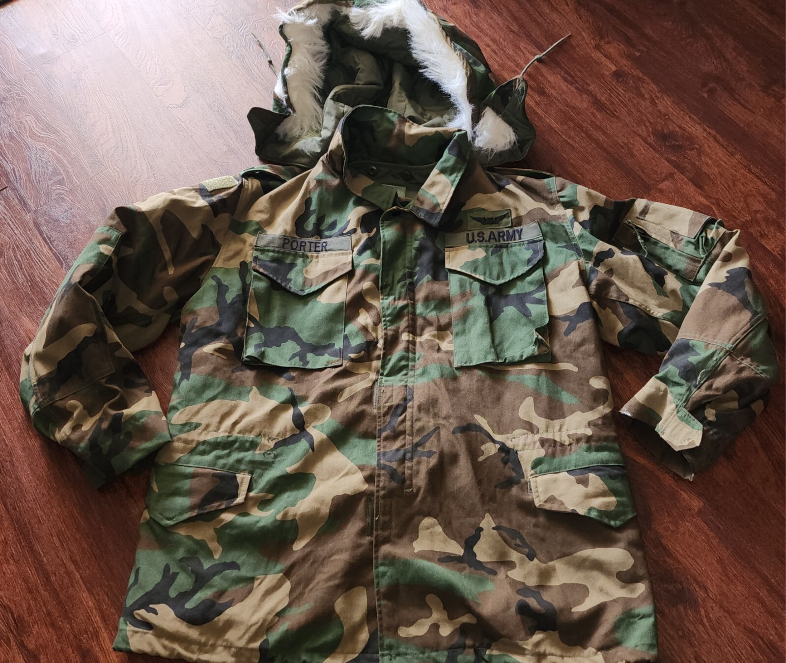 U.S ARMY ECWCS GEN I COLD WEATHER GORETEX PARKA WOODLAND SYNTHETIC FUR HOOD,...