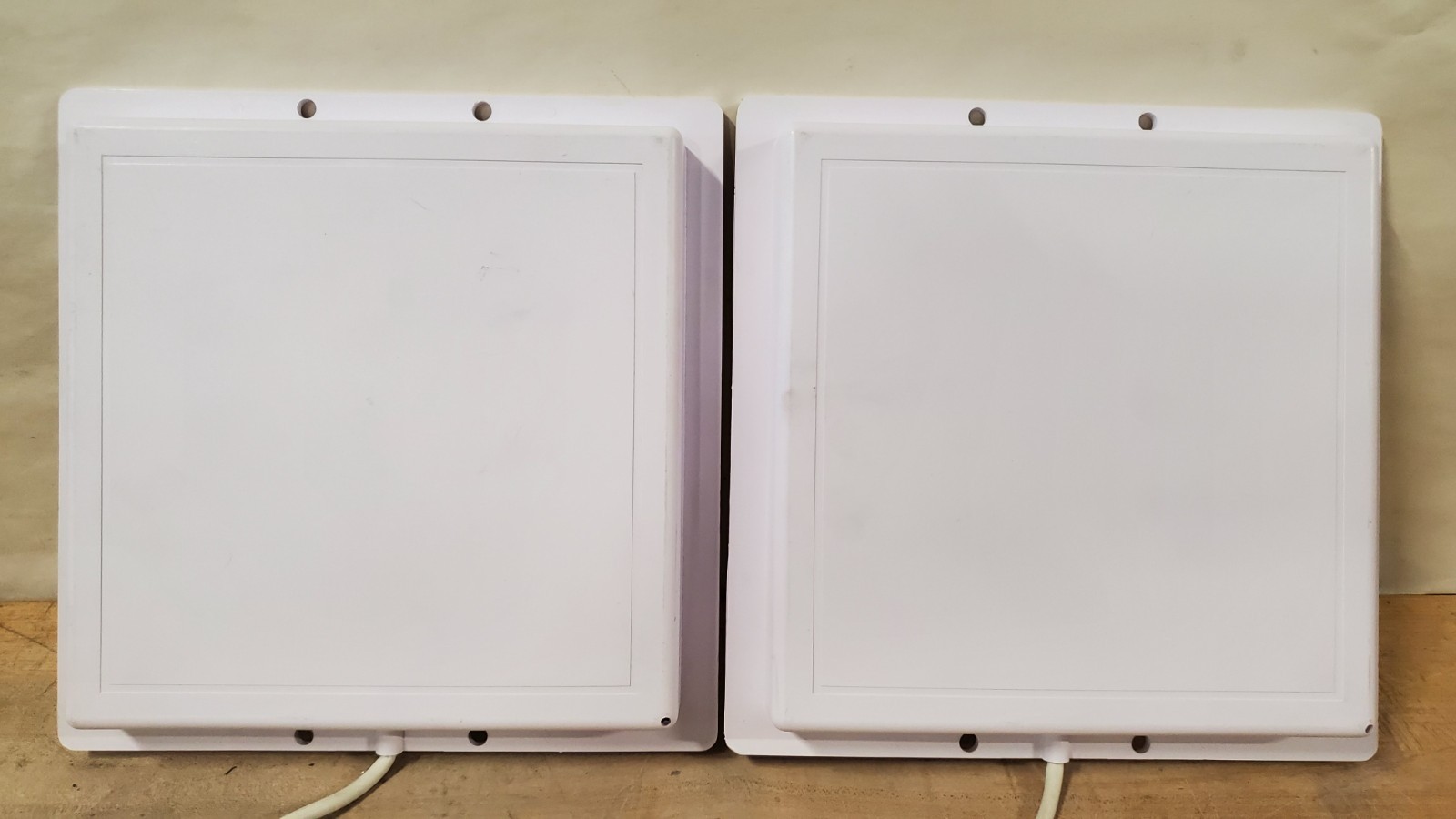 LOT OF 4 Hyperlink HG3514P Flat Patch Antennas