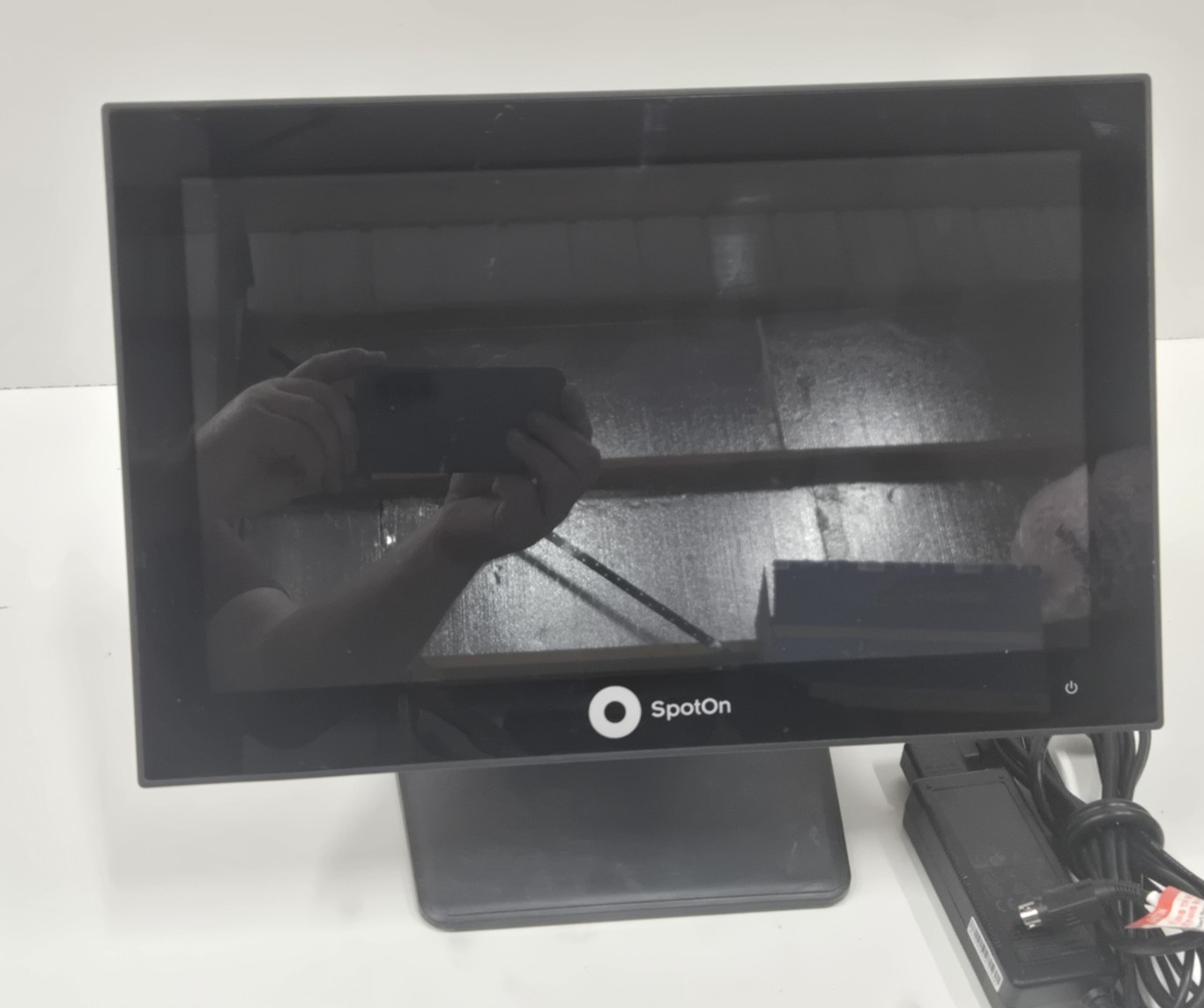 SpotOn Apexa GW 15" Point Of Sale System Terminal Tested with AC Adapter
