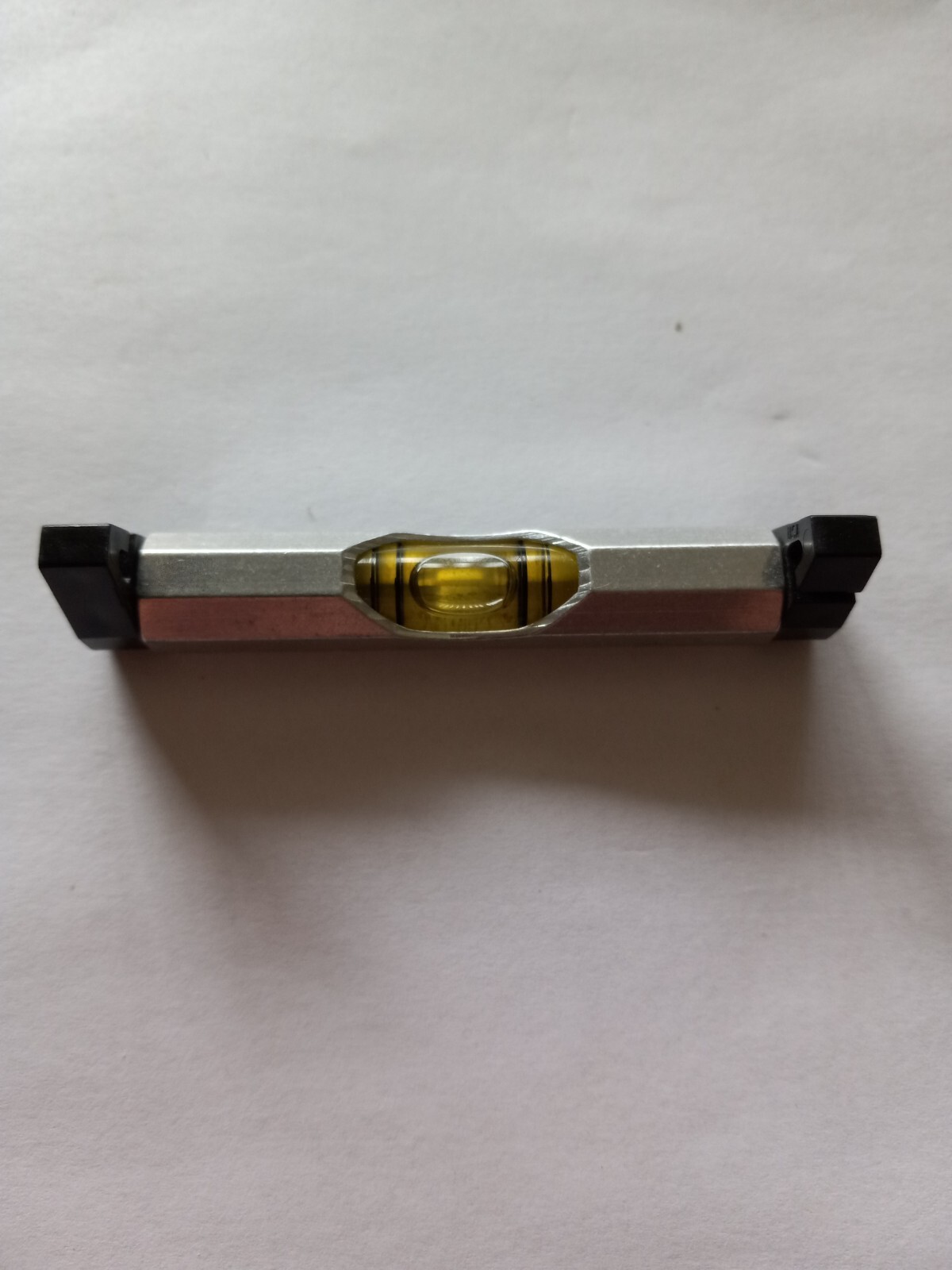 TOOLS - 3" PRECISION LINE LEVEL. Lightweight aluminum.