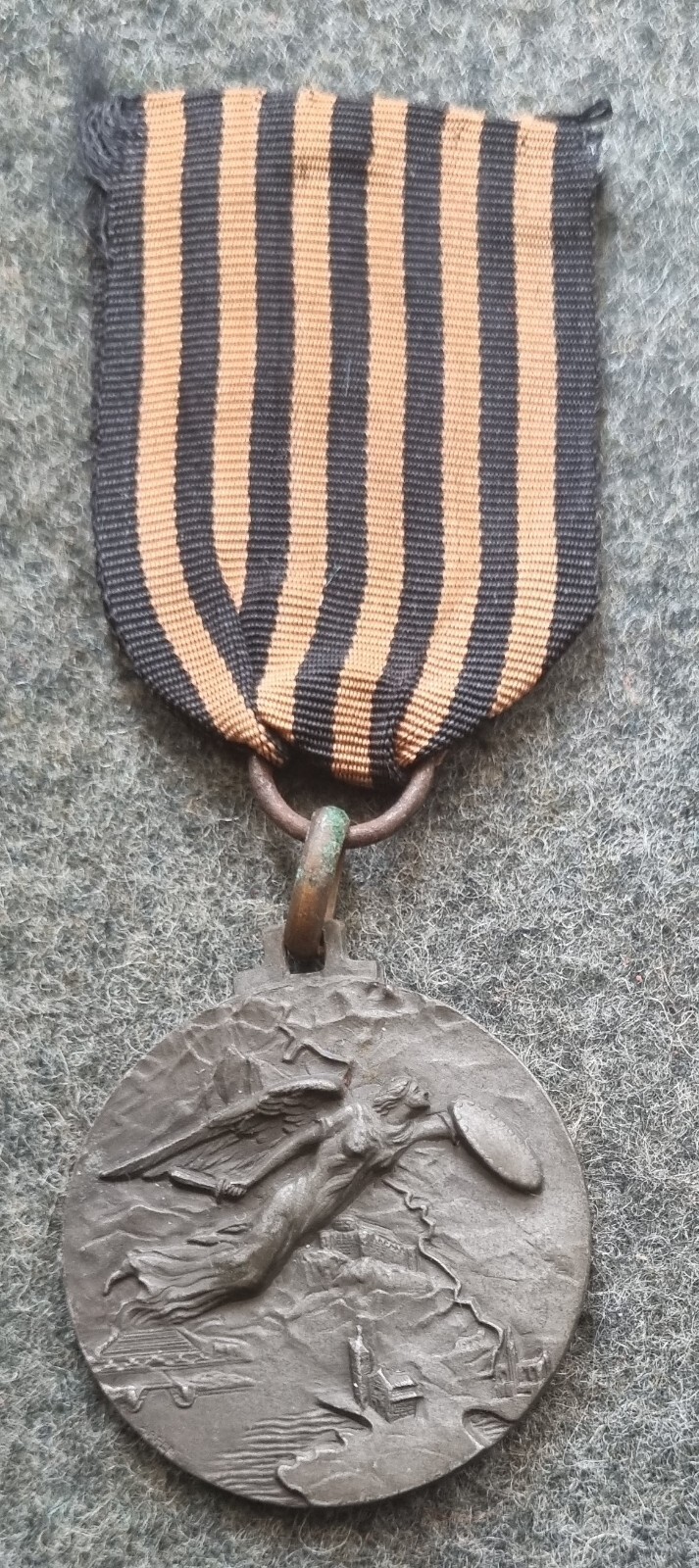 ZAMA ROYAL ARMY ITALY MEDAL 2^ ARMY ...BEYOND THE GOAL... W.W.II° AFFER