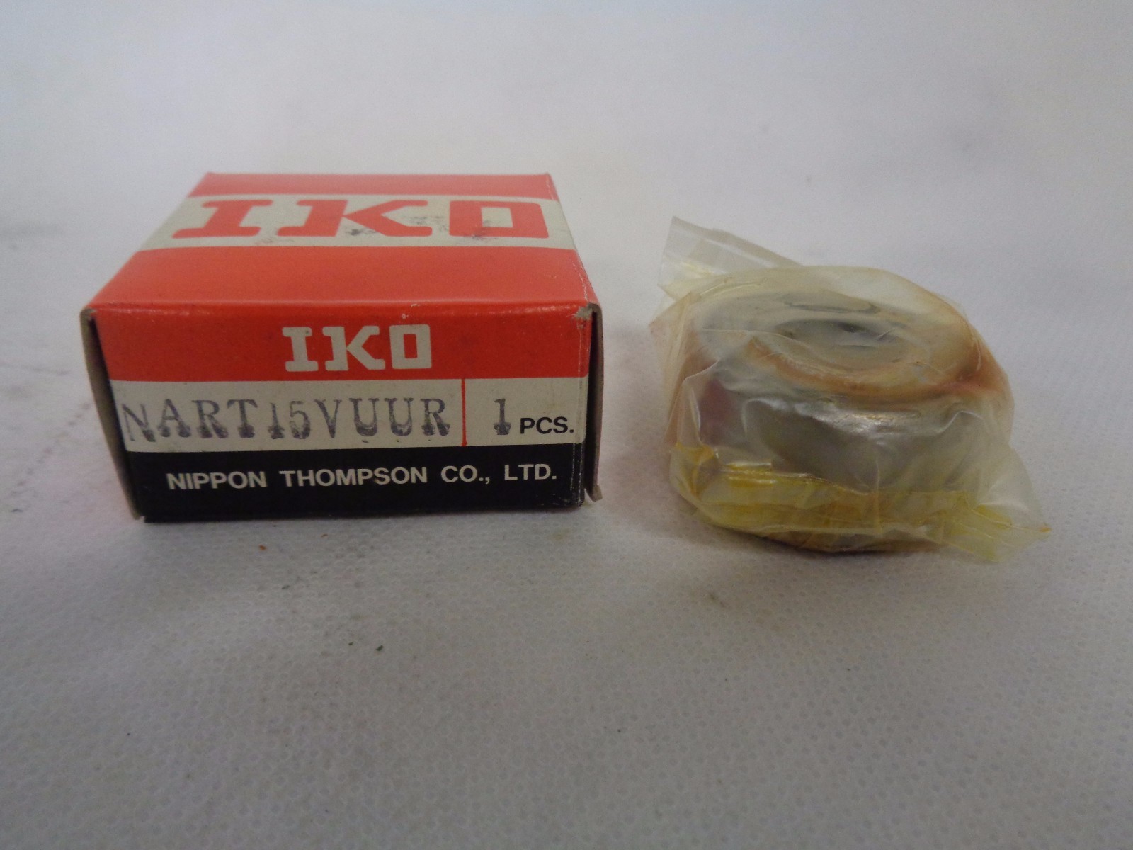 NEW IKO NART15VUUR CAM FOLLOWER BEARING