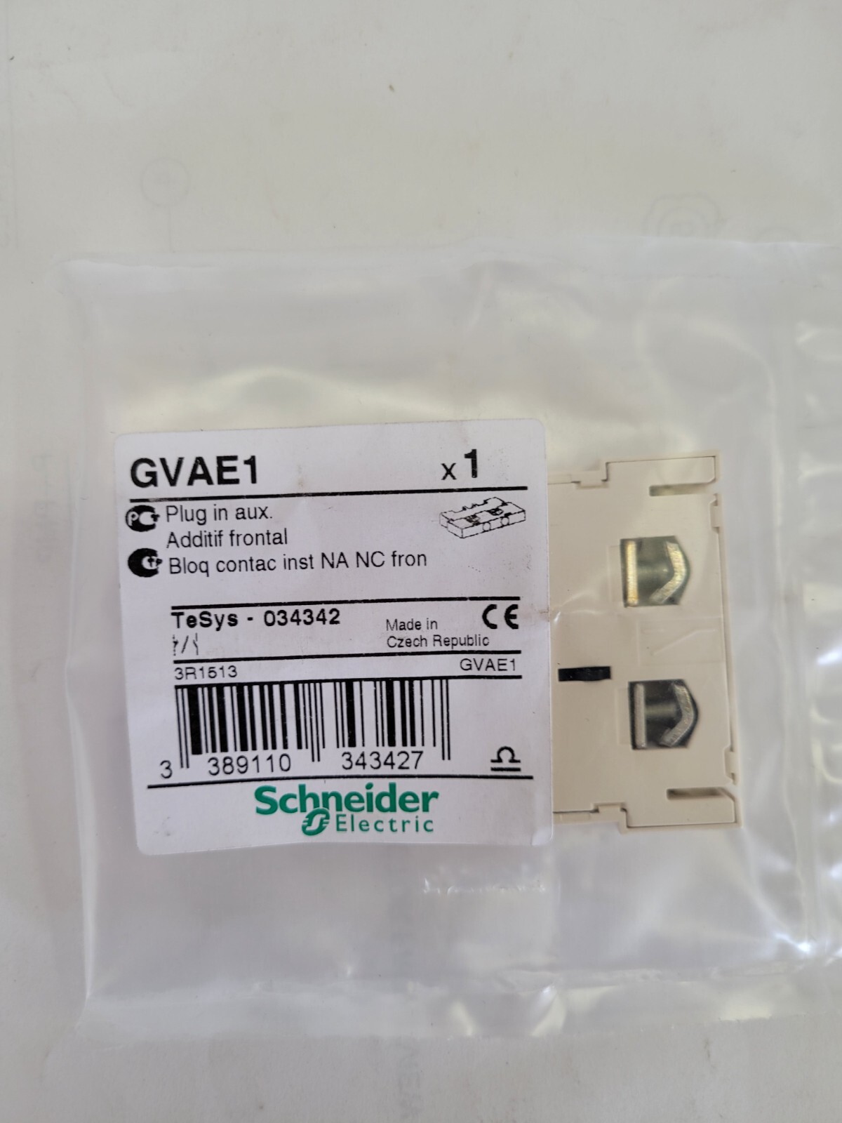 NEW SCHNEIDER GVAE1 AUX. CONTACT (CAN WORK EITHER AS NO OR NC)