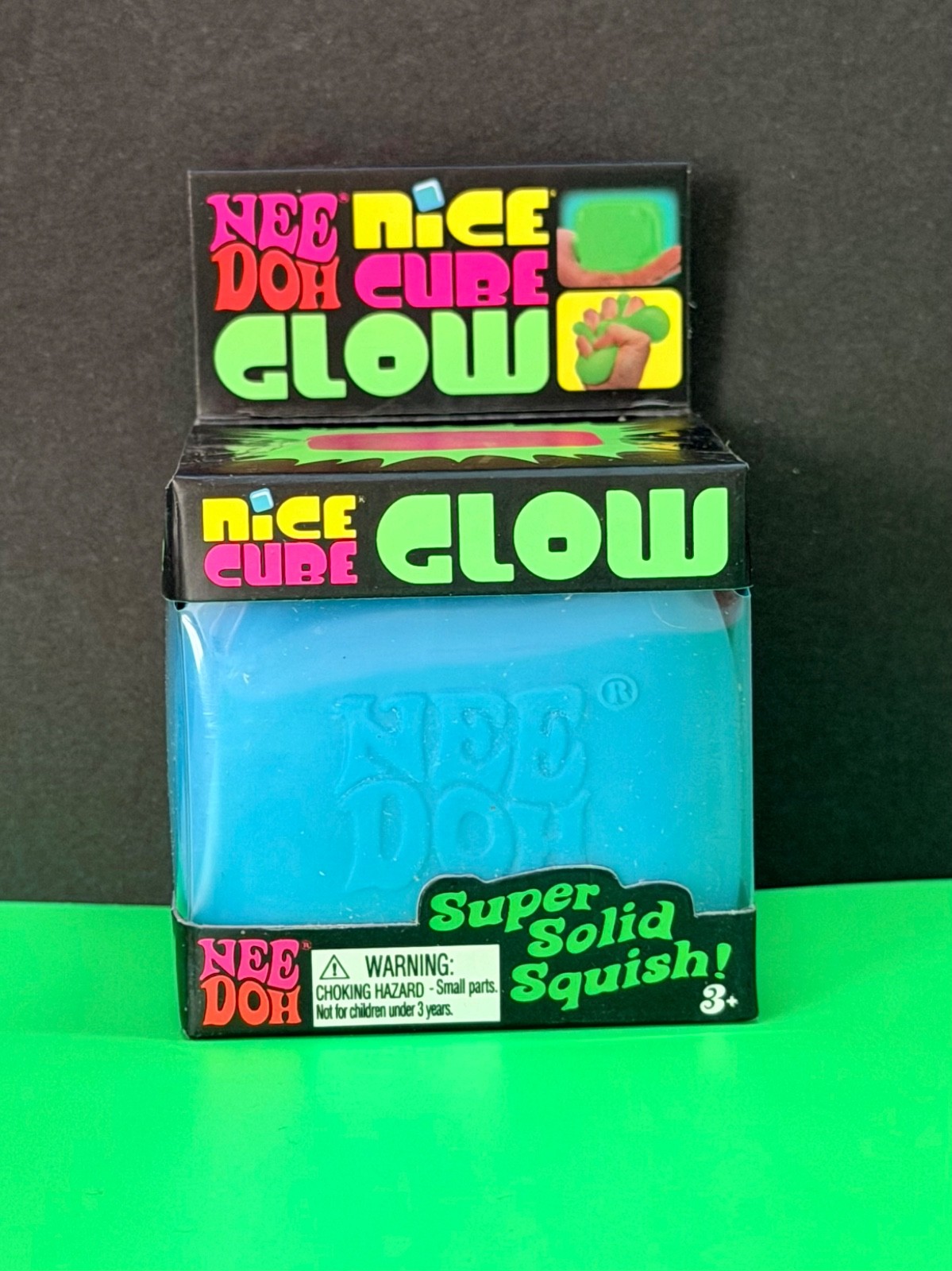 Viral NeeDoh Nice Cube Glow, New & Sealed, Fast Shipping!