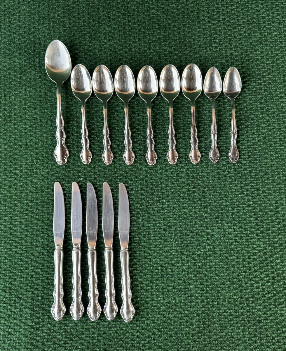 Reed & Barton REGENCY Stainless Flatware Spoon Fork Knife 14 Pieces