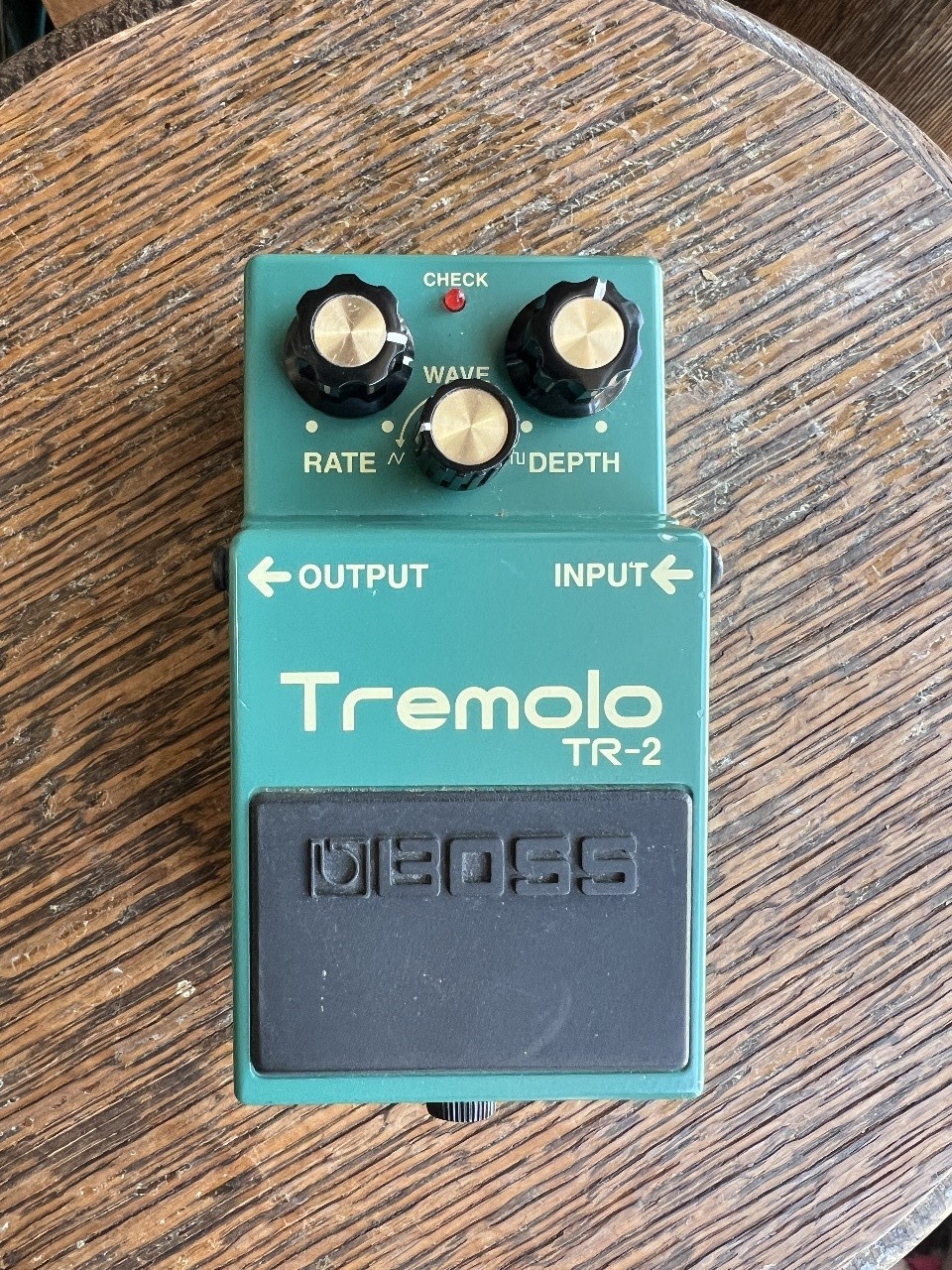 Boss TR-2 Tremolo Guitar Effects Pedal Tested Working