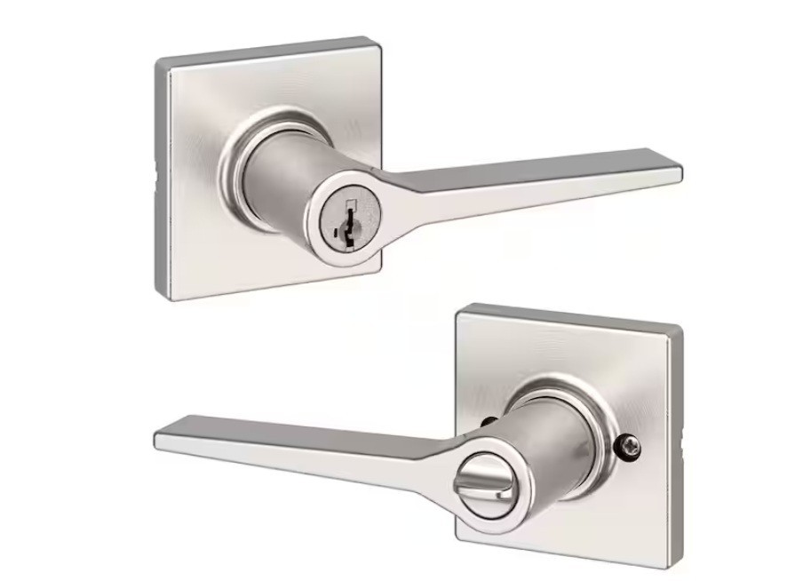 Kwikset Hollis Satin Nickel Keyed Entry Door Lever Square Rose