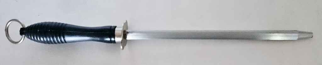 Antique Knife Sharpening/Honing Steel w/Black Beehive Handle ~ 11.5"