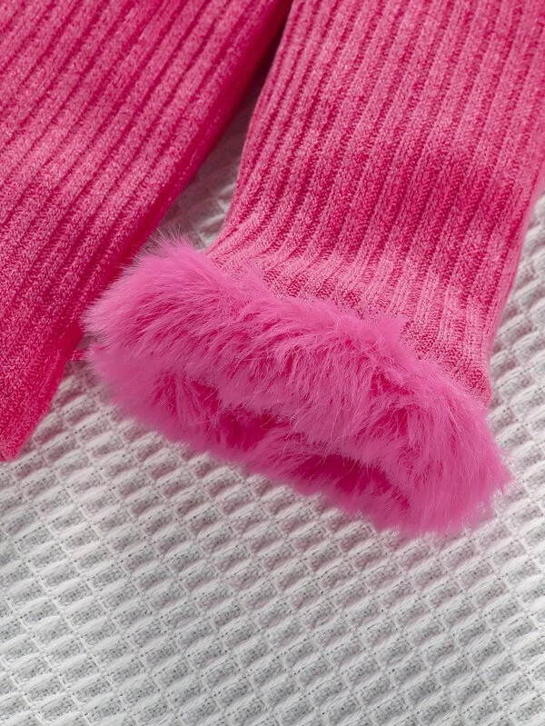 Ribbed Knit Fuzzy Cuff Tee
