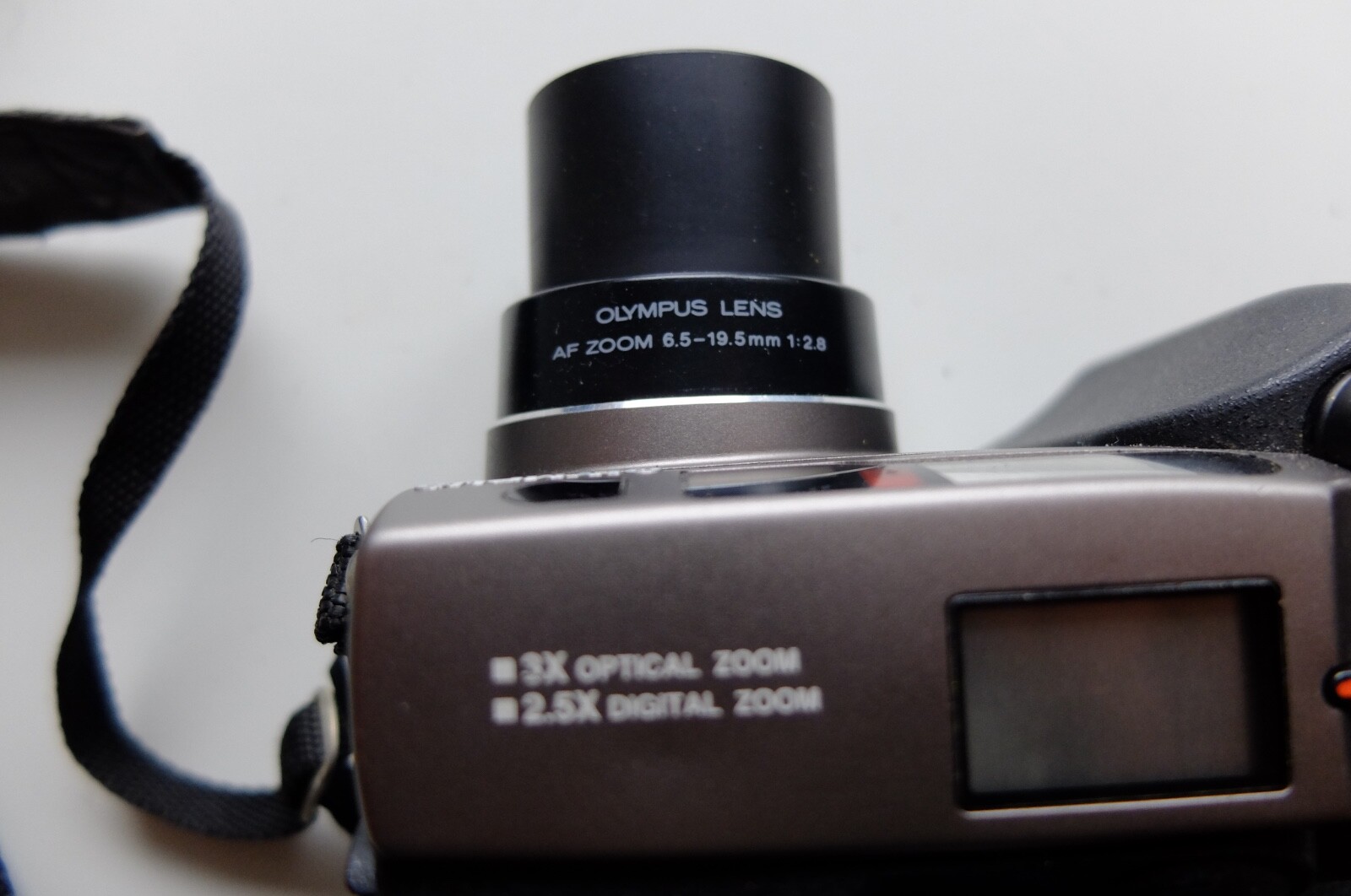 Olympus Digital Camera Camedia C-3000 Zoom Fully functional