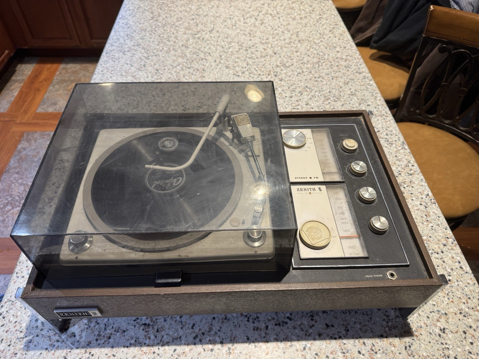 1965 Zenith Circle Of Sound 1965 Vintage Vinyl Record Player W/Am fm Tuner Rare