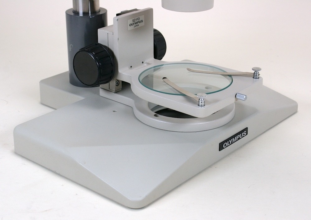 Olympus SZ-1145 Stereo Microscope with Focusable Specimen Stage