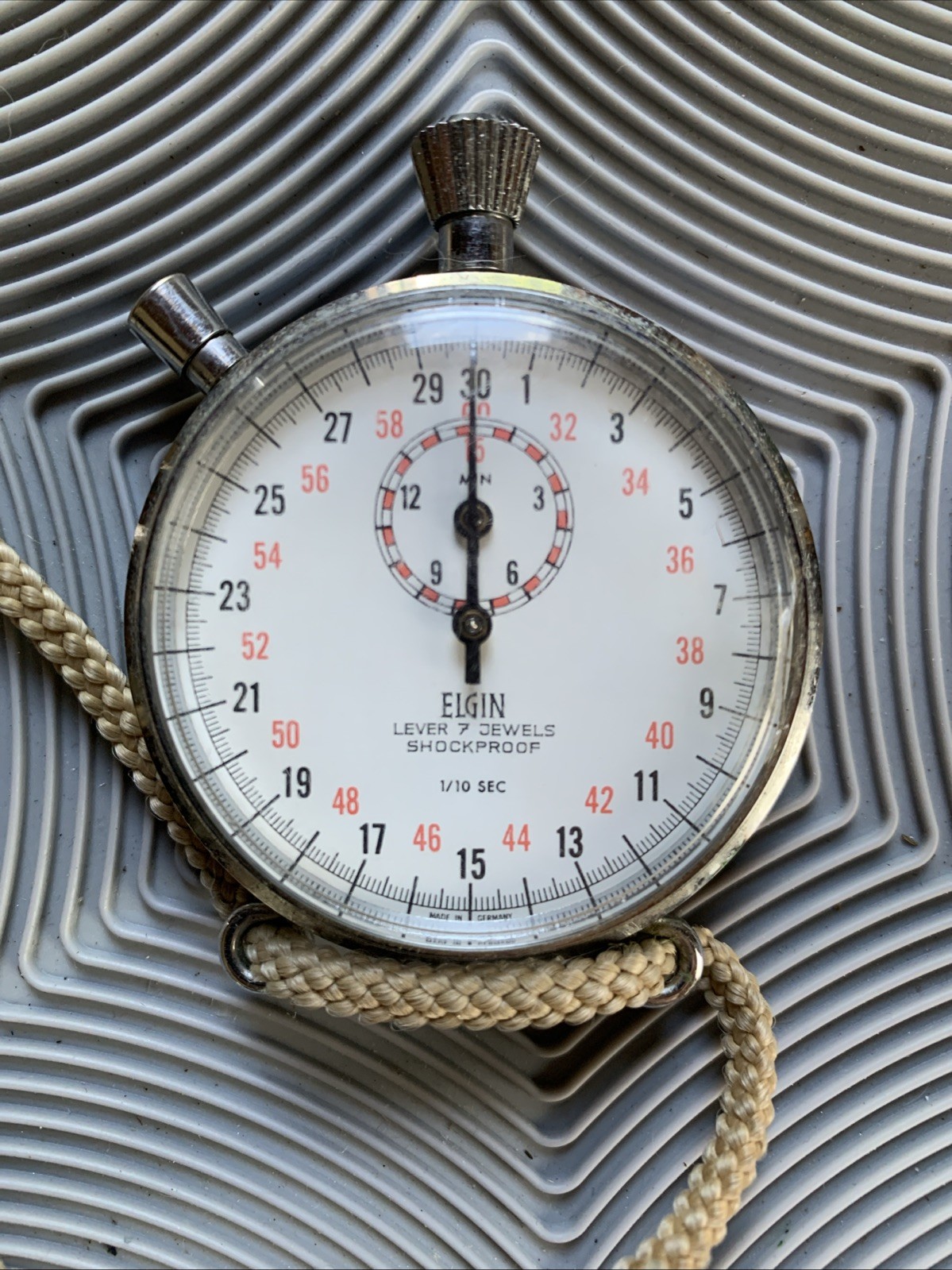 Elgin Stopwatch Lever 7 Jewels Shockproof, Anti-Water Antimagnetic Wind Up.