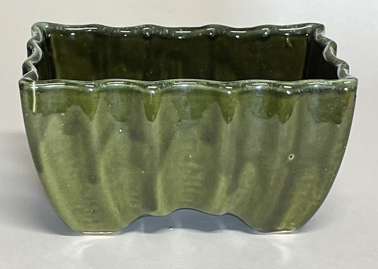 Wavy Ceramic Olive Green Planter 6.5”